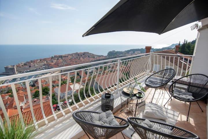 Cosy Loft W Private Pool & Patio Leilighet Dubrovnik Eksteriør bilde
